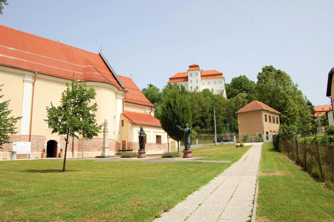 Fado Apartments Lendava Exterior photo